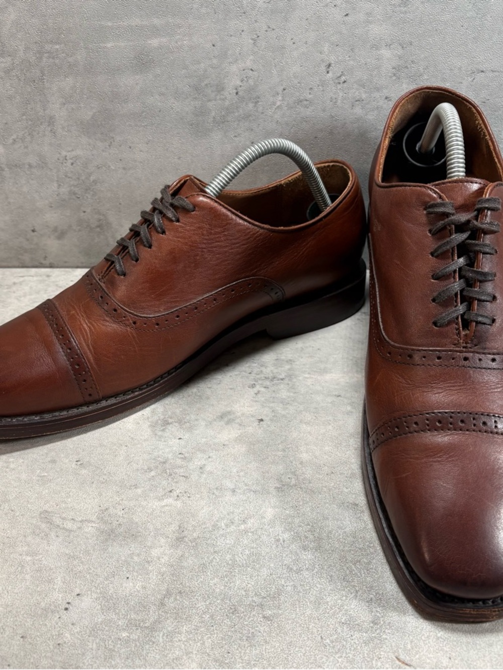 Thursday Everyday Oxford Captoe Handmade Brown Leather Dress Shoes Mens Size 9.5